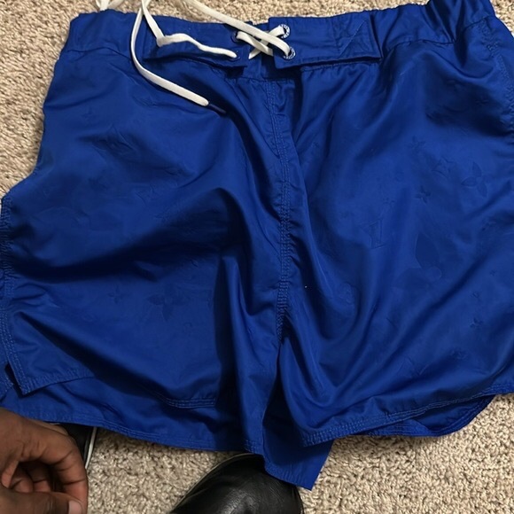 Blue - Picture 8 of 8